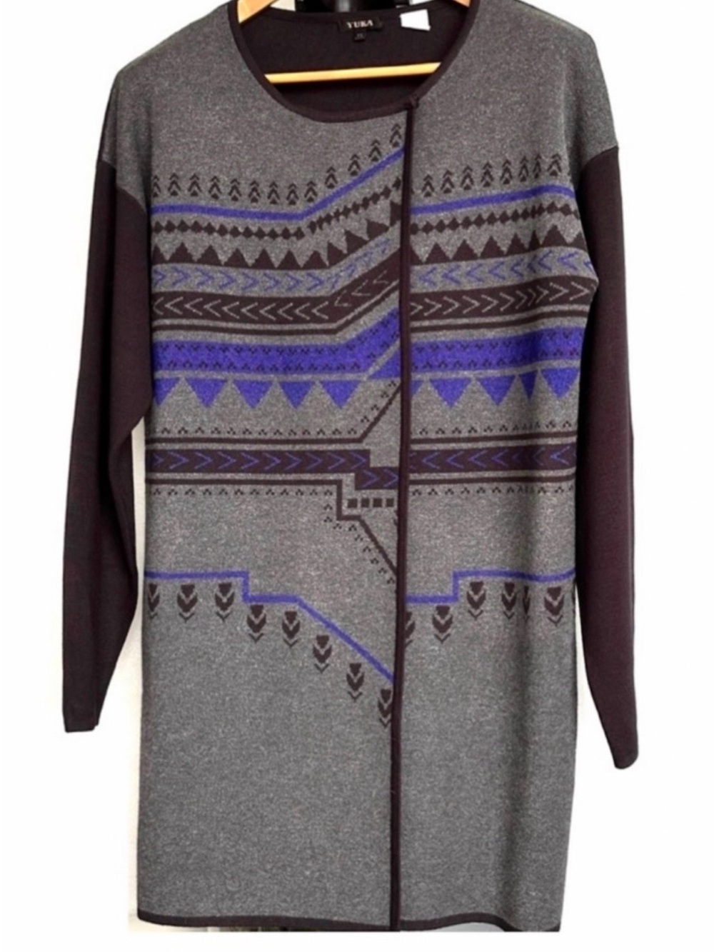 Women's Geometric Pattern Cardigan - Black and Gray